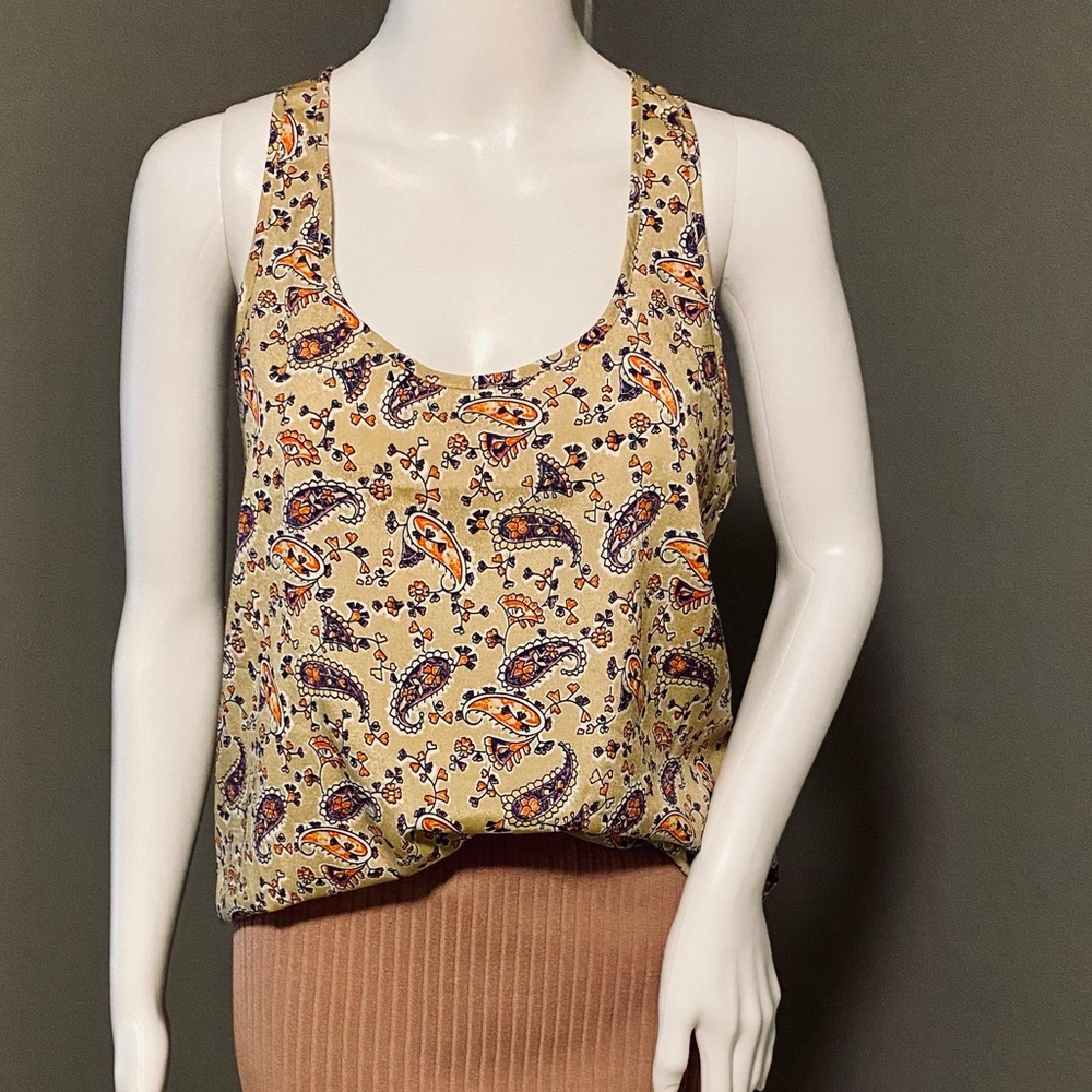 FINAL SALE!!! NWOT F21 Paisley Tank